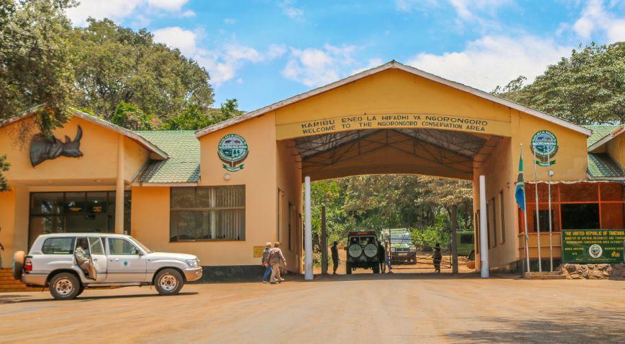 Ngorongoro Crater Entrance Fee safari guide image from Tanview Safaris planning source
